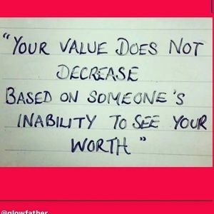 Meet your Posher, Ebony